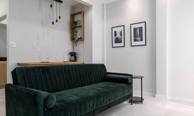 Tijuca Apartamento | Near the underground and 20 minutes from Maracanã | CV410