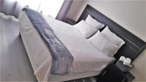 Grahamstown Villa | Neat Haven Self Catering