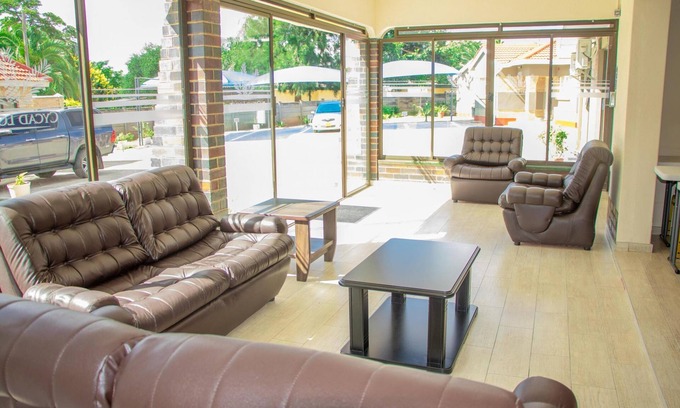 Bulawayo Apartamento | Neat one Bedroom in Morningside Guesthouse - 2089