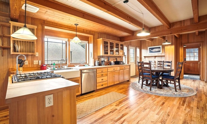 Tolovana Park Casa | Nebesna House - Beachcomber Vacation Homes