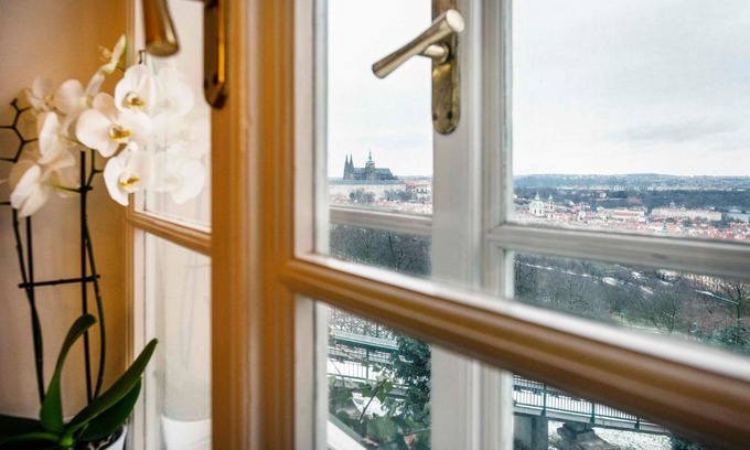 Mala Strana Apartamento | Nebozizek Hotel a Restaurant
