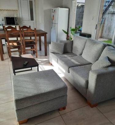 Necochea Casa | Necochea-Casa para hasta 4 personas!