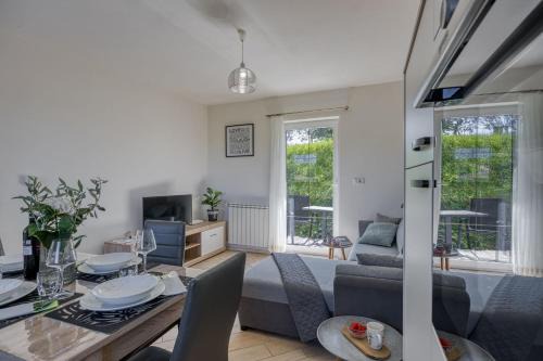 Brda Apartamento | Neda Apartment In Krasno Among Vineyard - Happy Rentals