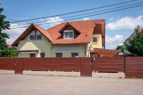 Godollo Casa | Nefelejcs Vendégház
