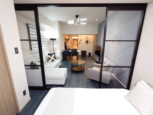 Hiroshima City Centre Hotel | Neighbor's Hotel 平和大通り