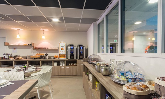La Fuye-Velpeau Casa | Nemea Appart Hotel Quai Victor Tours Centre