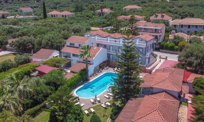 Limni Keri Apartamento | Nestled in Keri, 500m from the Ionian Sea, this complex offers comfort, relaxation, and beauty.