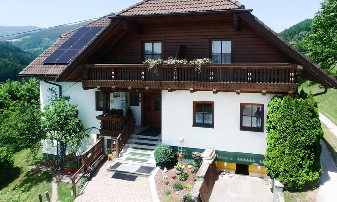Kliening Apartamento | Alojamiento de 2 habitaciones en Bad St. Leonhard