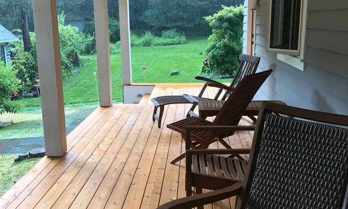 New Paltz Casa | Hip Hudson Valley Homestead ubicado en un paisaje exuberante