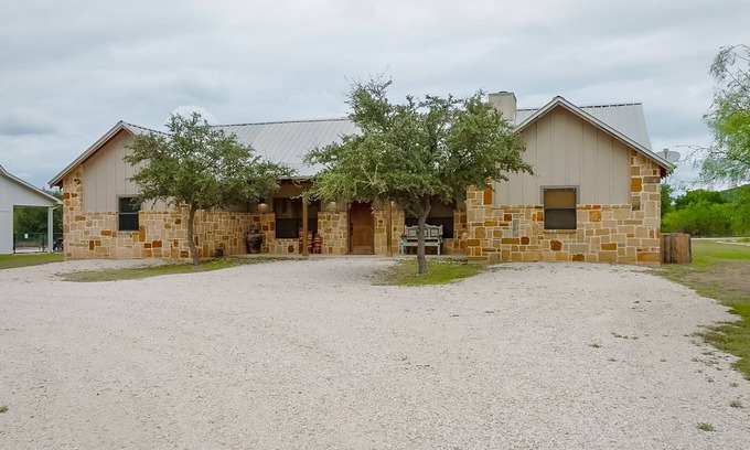 Sabinal Casa | Nestled in Tierra Linda