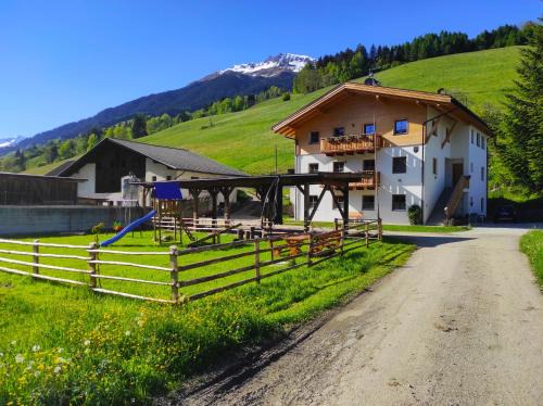 Stanga Apartamento | Nestlhof