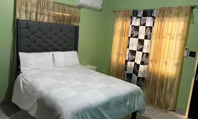 Patrick City Apartamento | Netfa’s Cozy Gem, feel's like you are truly in Jamaica