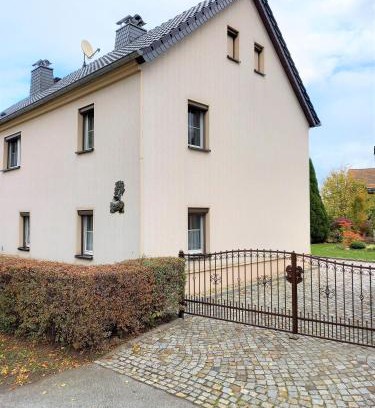 Neschwitz Apartamento | Nette Wohnung In Zescha Mit Garten Und Terrasse