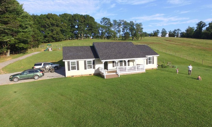 Floyd Otro | NetZero 3 Bedroom Farmhouse on Blue Ridge Parkway