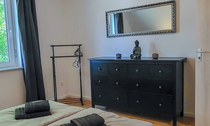 Suedwest Casa | Neu Gebautes Ferienhaus mit Terrasse - Nähe Auwald und Cospudener See