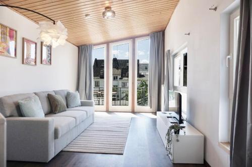 Pellenz Apartamento | NEU zentrale Wohnung Netflix Balkon 4 Gäste