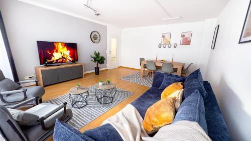 Innenstadt - Sankt Ulrich-Dom Apartamento | NEU - Zentrum, 3 Zi, free Tiefgarage, smart TV, WLAN