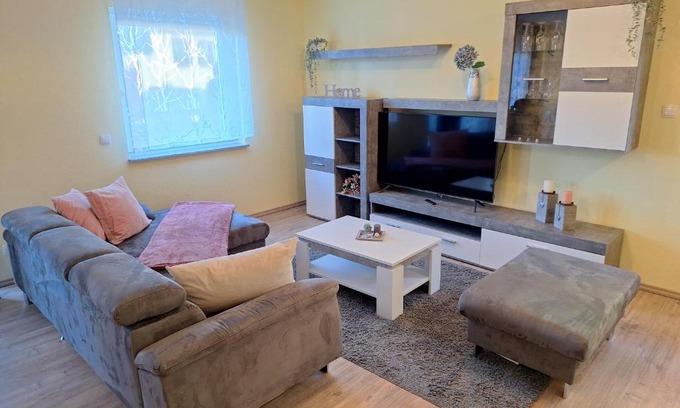 Rheinbay Apartamento | Neue Ferienwohnung auf dem Land