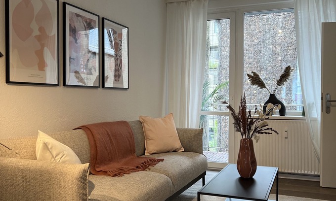 Bruckstraße Apartamento | Neue, Stylische 2-zimmer Wohnung in der Innenstadt mit Balkon