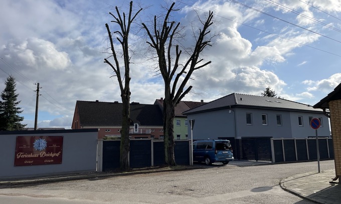 Gatow Casa | Neues Modernes Ferienhaus Deichgraf in der Uckermark ,mit 2 Kompl. Wohnungen