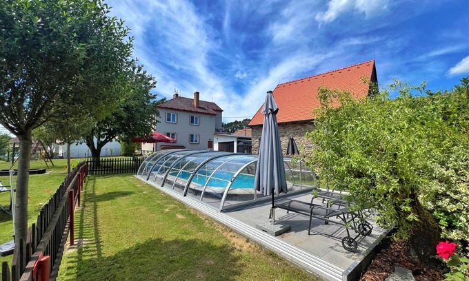 Neurazy Casa | Neurazy by Interhome