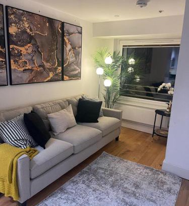 Fairfield Apartamento | New 1 Bed Apartment 12 mins to Central London and Gatwick Airport
