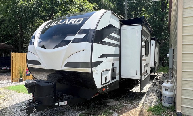 Lithonia Casa | New 1 Bed RV in Conyers on a Hydroponic Farm