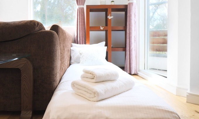 Peninsula Apartamento | Nuevo 1 cama plana cerca de Greenwich Park / O2-Sleeps Max 7