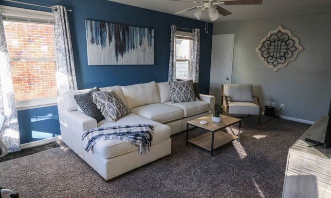 Dayton Cabaña | NEW*20% OFF*2 Bed* Near UD, WPAFB, Miami Valley