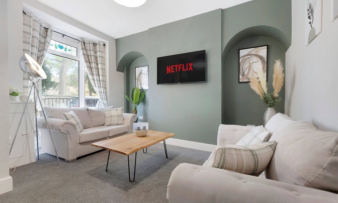 Darlington Casa | NEW! 2BR in Darlington