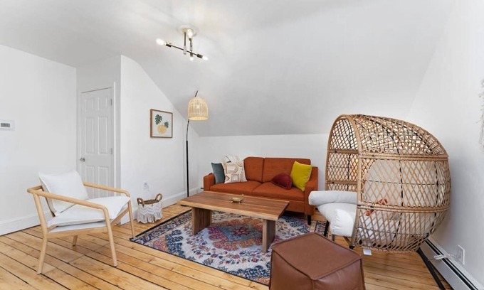 Federal Hill Apartamento | ★New 3BR APT★Modern & Satylish Stay for Groups!