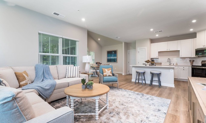 Bayside Casa | New! 3BR by OC Boardwalk & Assateague Horses