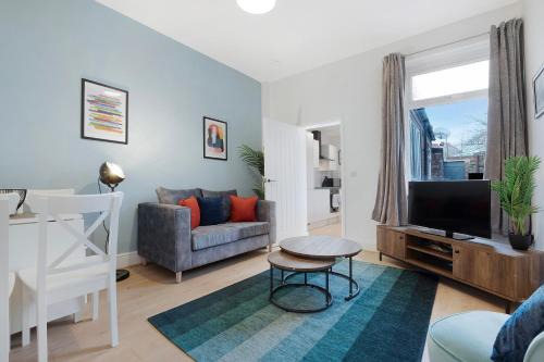 Sunderland Casa | NEW! 3BR in James Street