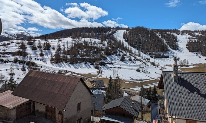 Beuil-les-Launes Apartamento | New 4-person studio in the heart of Beuil village - Beuil/Valberg ski area