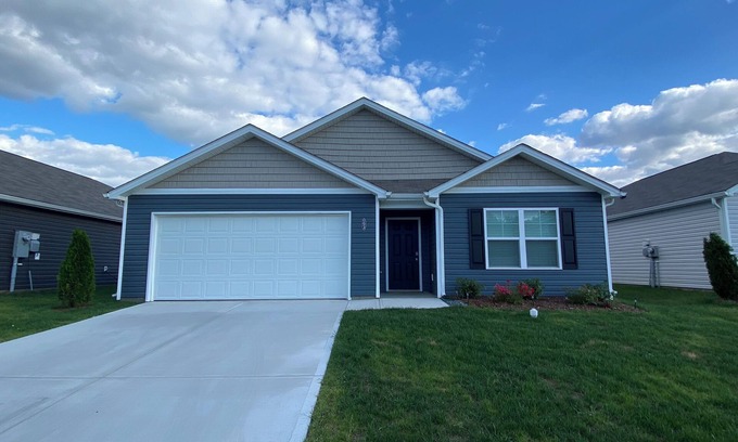Bluff City Casa | New 4BR/2BA Home near Bristol Motor Speedway