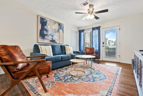 Auburn Apartamento | New 4BR 4BA AU Oasis 2 Mins to Downtown & Stadium Sleeps 10