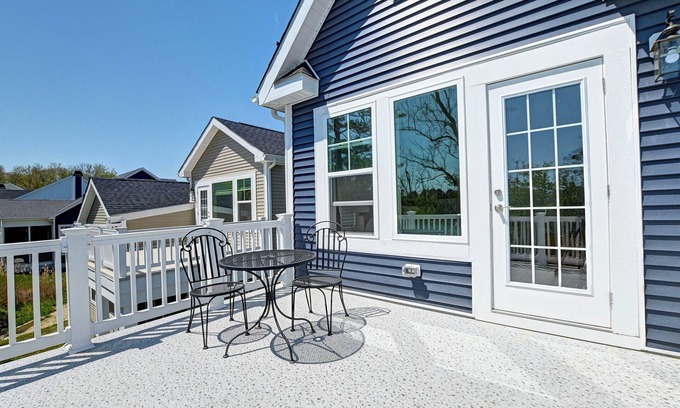 Cedar Neck Casa | New 5BD Home in Marlin's Chase! Sleeps 11 w/ natural views, community pool!