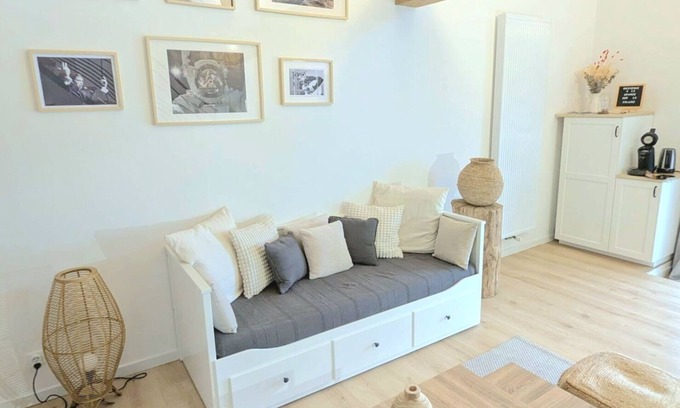 Marcy Casa | New accommodation in the heart of the vineyards in a former Chai dating from 1815