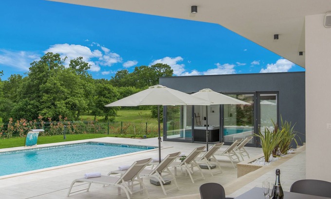 Kringa Cabaña | Villa increible en Kringa, Croacia con piscina