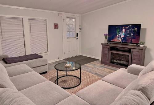 Beaufort Casa | New And Spacious. Pets Yes