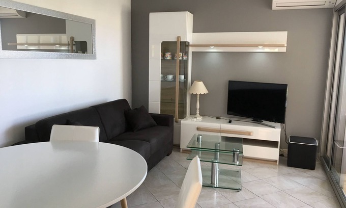 Plaine de la Brague Apartamento | Nuevo apartamento T2 acondicionado, 4 *** POOL mar con garaje privado