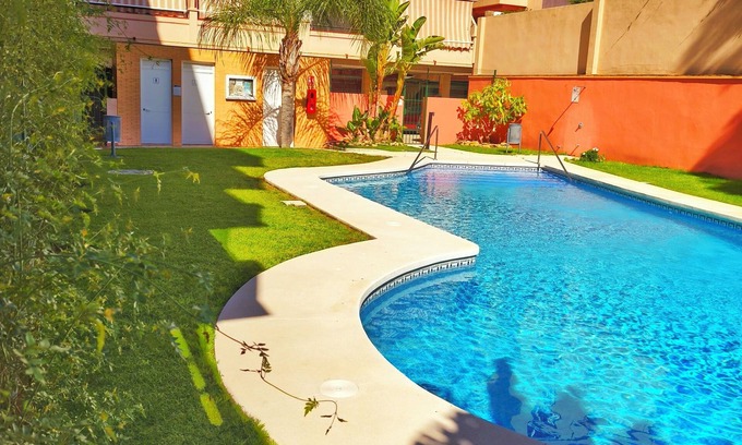 Las Lagunas Apartamento | APARTAMENTO NUEVO CON PISCINA Y PARKING GRATUITO