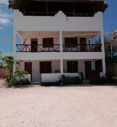Bwejuu Apartamento | New Arisen Bungalows