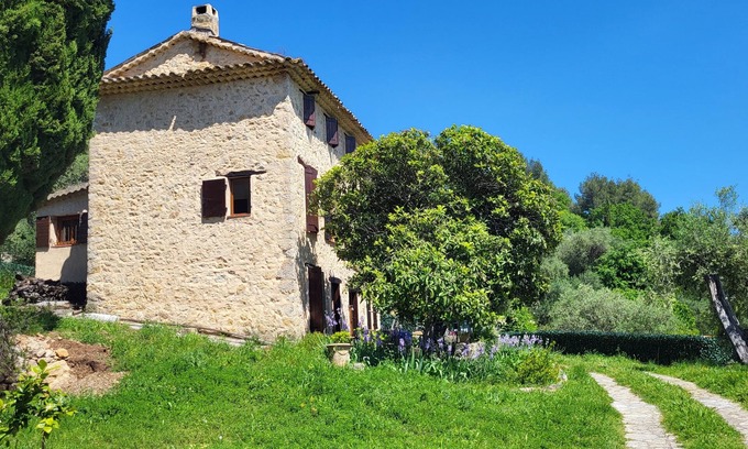 Tourrettes-sur-Loup Cabaña | New - Authentic Provencal country house - 18th century - Tourrettes sur Loup