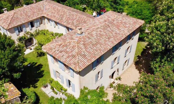 Aix-en-Provence Casa | New! Bastide Couronne d'Aix , Luxury in Aix-en-Provence: A Sophisticated Retreat