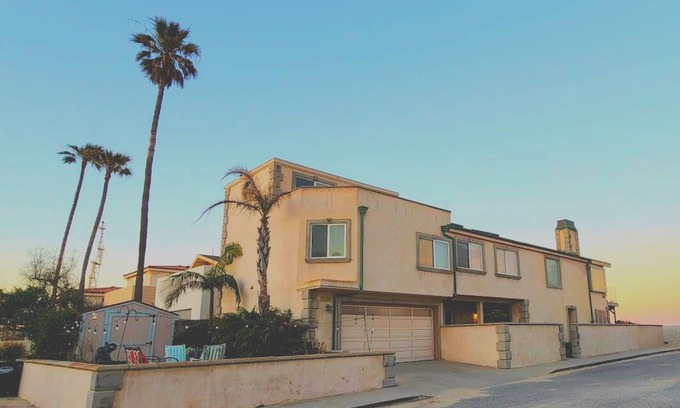 Silver Strand Casa | NEW! Beach Front Coastal Living