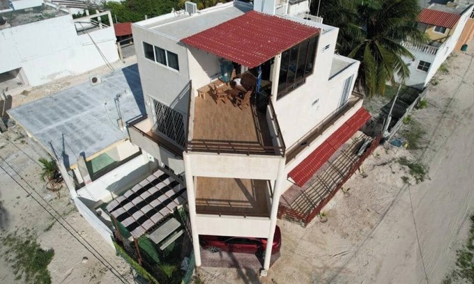 Chuburná Puerto Casa | New beach house at steps to the beach 100% chukum building to keep it fresh