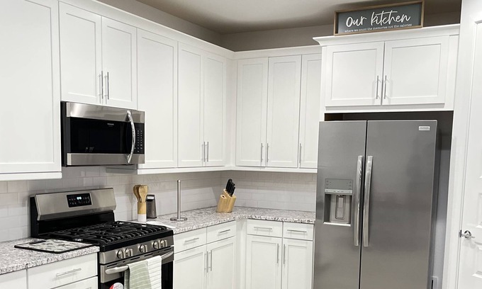 Waddell Casa | New! Beautiful Home!