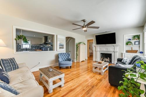 New Bern Casa | New Bern House with Gas Grill Near Neuse River!