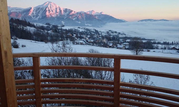 Saint-Michel-de-Chaillol Chalet De Esquí | Nuevo chalet bioclimático con vista al sur en complejo familiar